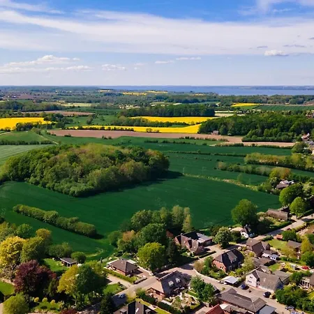 Flens- Foerdehaus On The Baltic Sea Semesterbostad